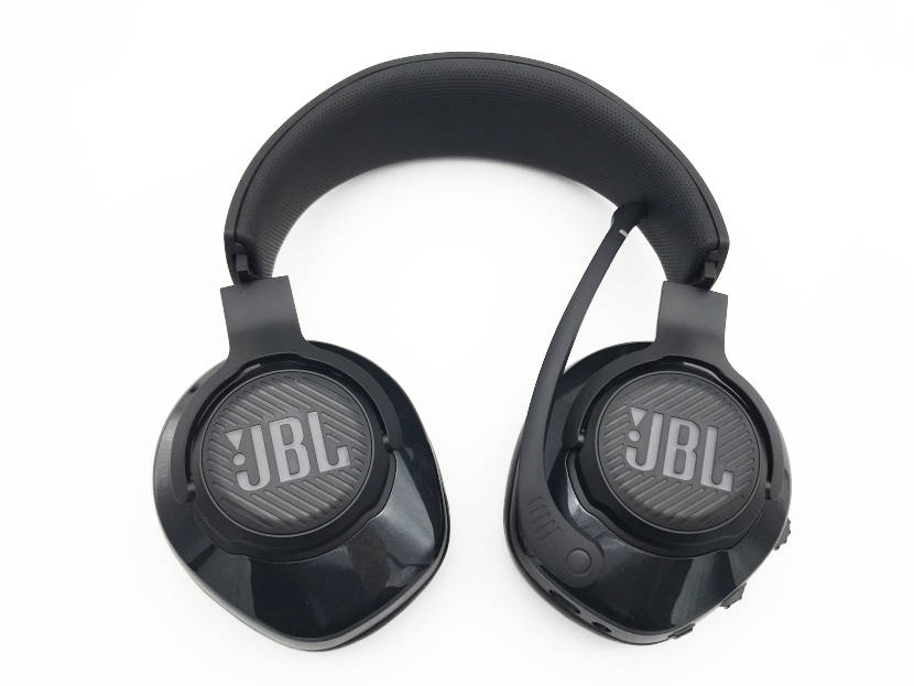 JBL QUANTUM400 レビュー】軽量で音楽も聴ける高音質ゲーミングヘッドセットです！ ハッサンBlog
